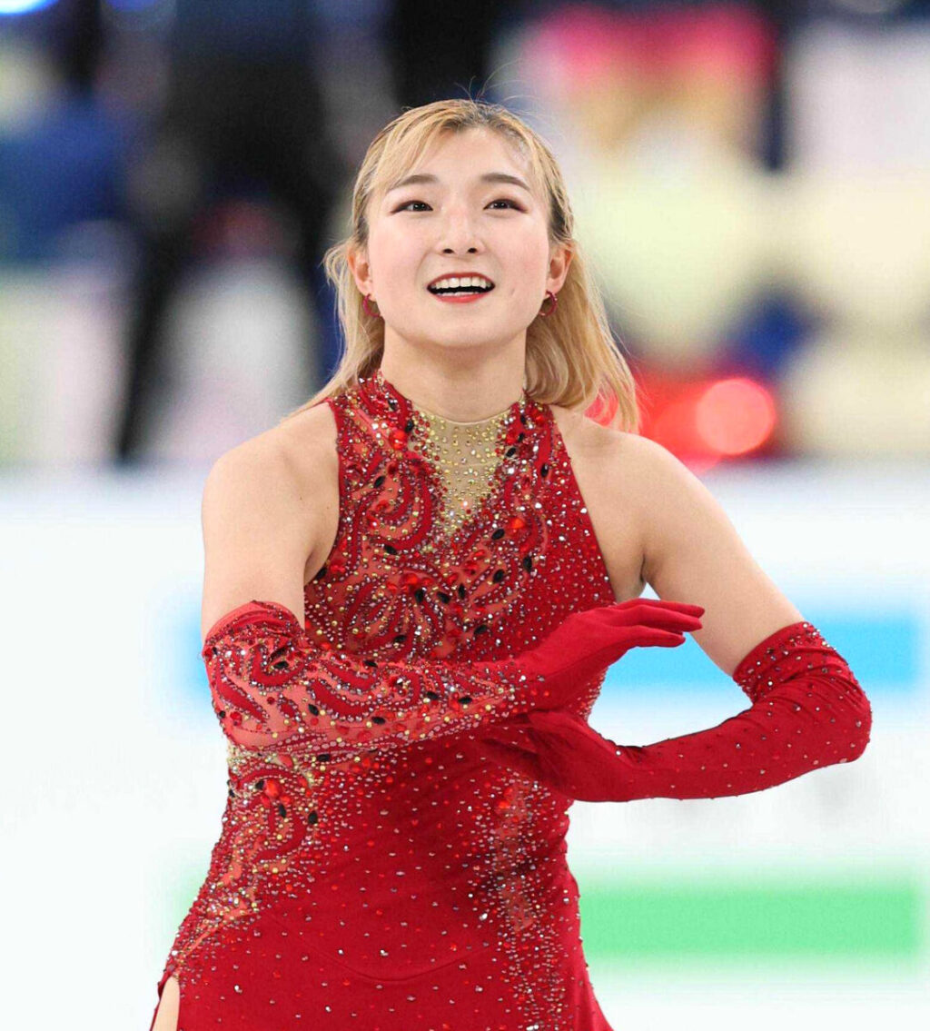 坂本花織の引退発表の記事の写真