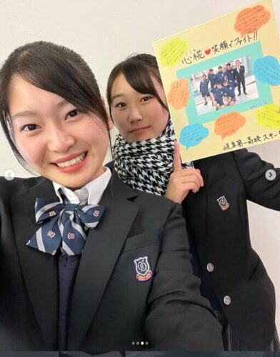 2022年3月2日岐阜第一高等学校卒業時の村瀬心椛